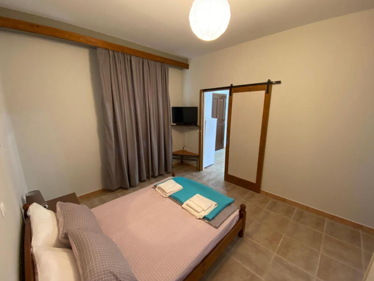 Apartment Home, Marina C